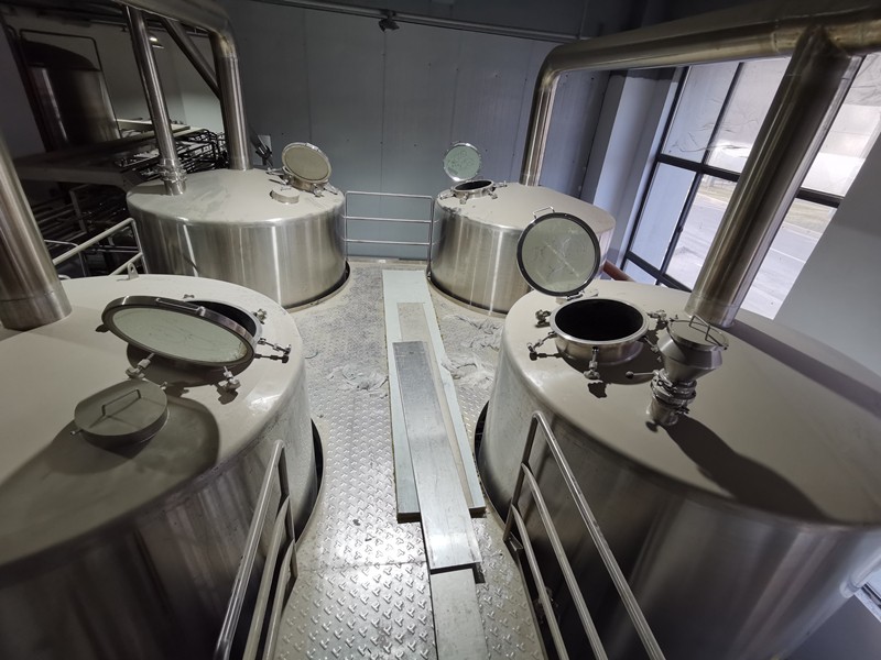 15BBL-Mash tun-lauter tun-kettle tun-whirlpool tun-25HL-Beer brewing system.jpg
